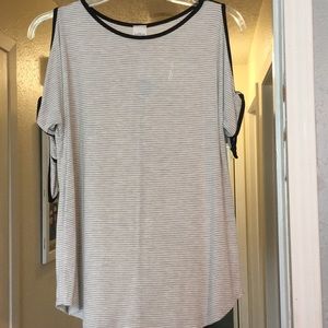 NBW- Stitch fix top with shoulder cutouts